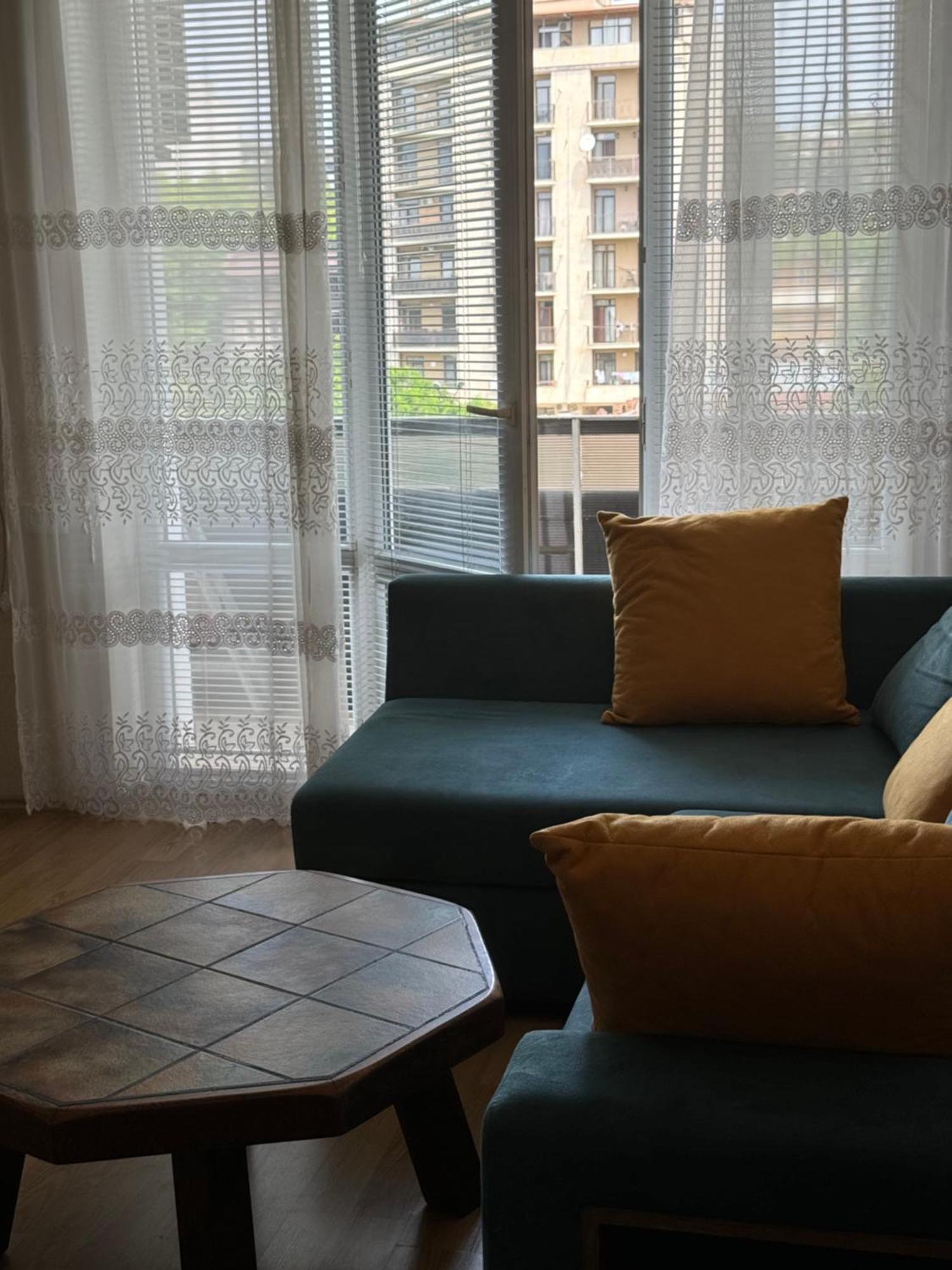 Cozy apartment with balcony Tbilisi Zewnętrze zdjęcie